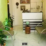 Blaundus Hotel